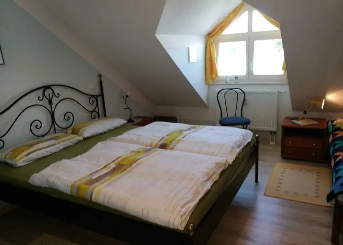 2-zimmer Im Zentrum Von Apartamento